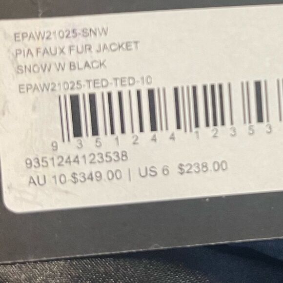 Ena Pelly PIA Faux Fur Shearling Bomber Jacket Cream and Black NWT Sz 6 - Picture 15 of 15